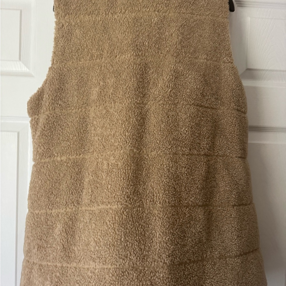 Cozy Tan Sherpa Vest wore once - Picture 6 of 10